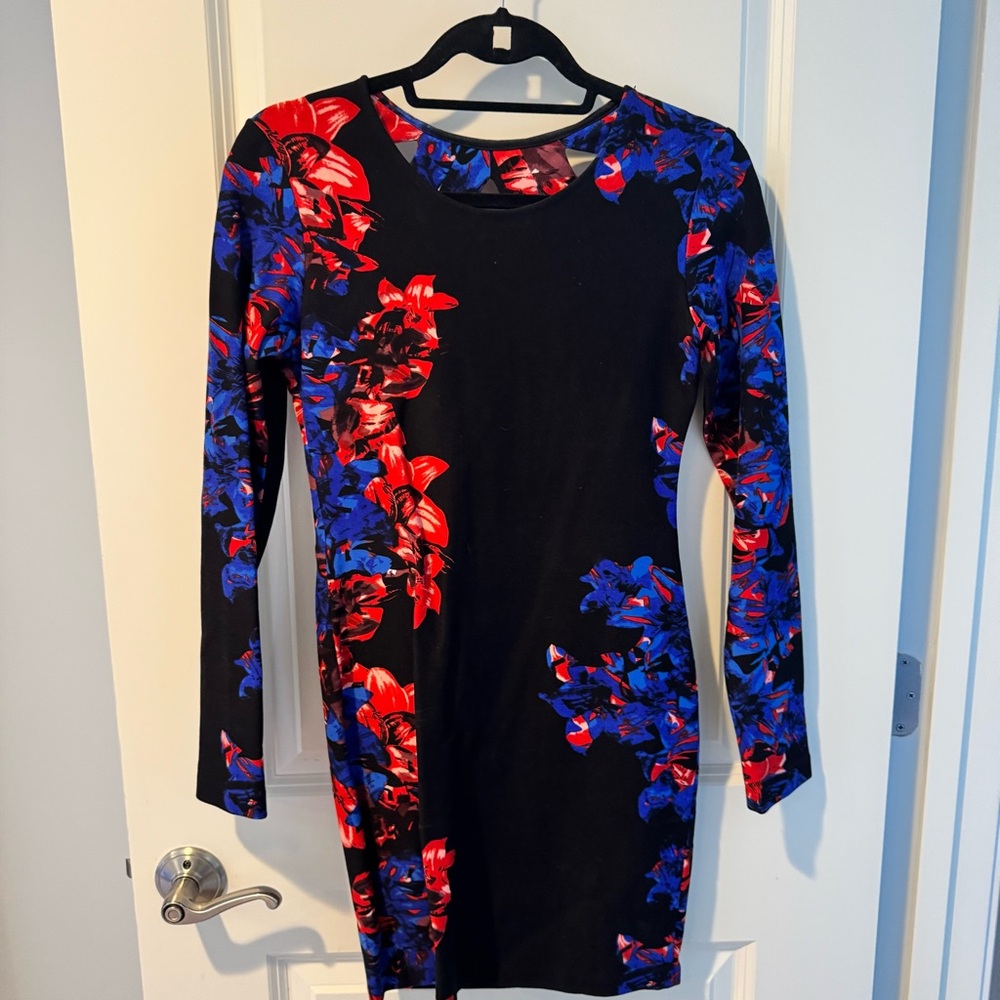 Parker Black & Red Floral Cage-Back Long Sleeve Bodycon Mini Dress | M - Picture 3 of 7